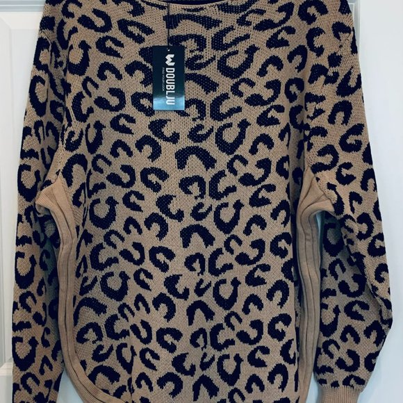 Oversized Leopard Print Sweater - Picture 2 of 5